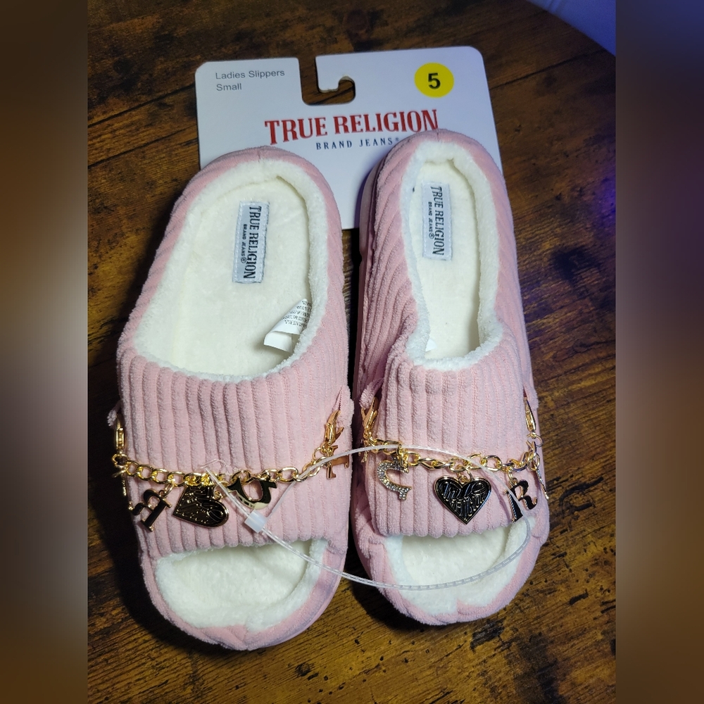 True Religion Pink corduroy Slippers with Gold Accents size 5